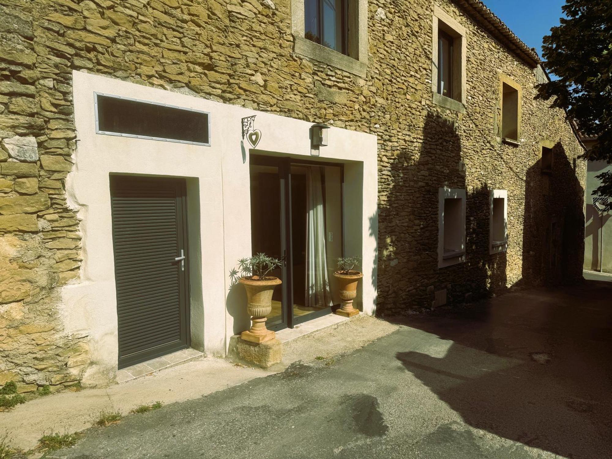 Le Dix - Classic Room - Vallabrix Proche Uzes Esterno foto